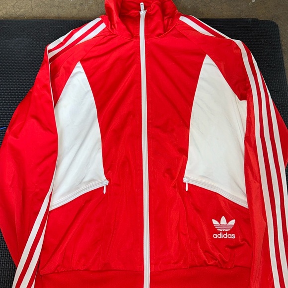 Adidas red and white 3 stripe jacket - Picture 1 of 3